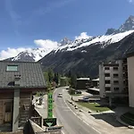 Hotel Des Lacs 2*
